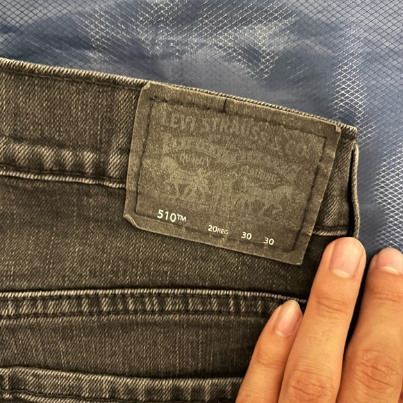 Black Levi Jeans - Picture 5 of 5